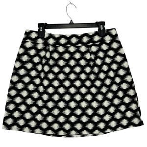 Banana Republic Mini Skirt Black White Polka Dot Size 10 A-Line Pleated Back Zip
